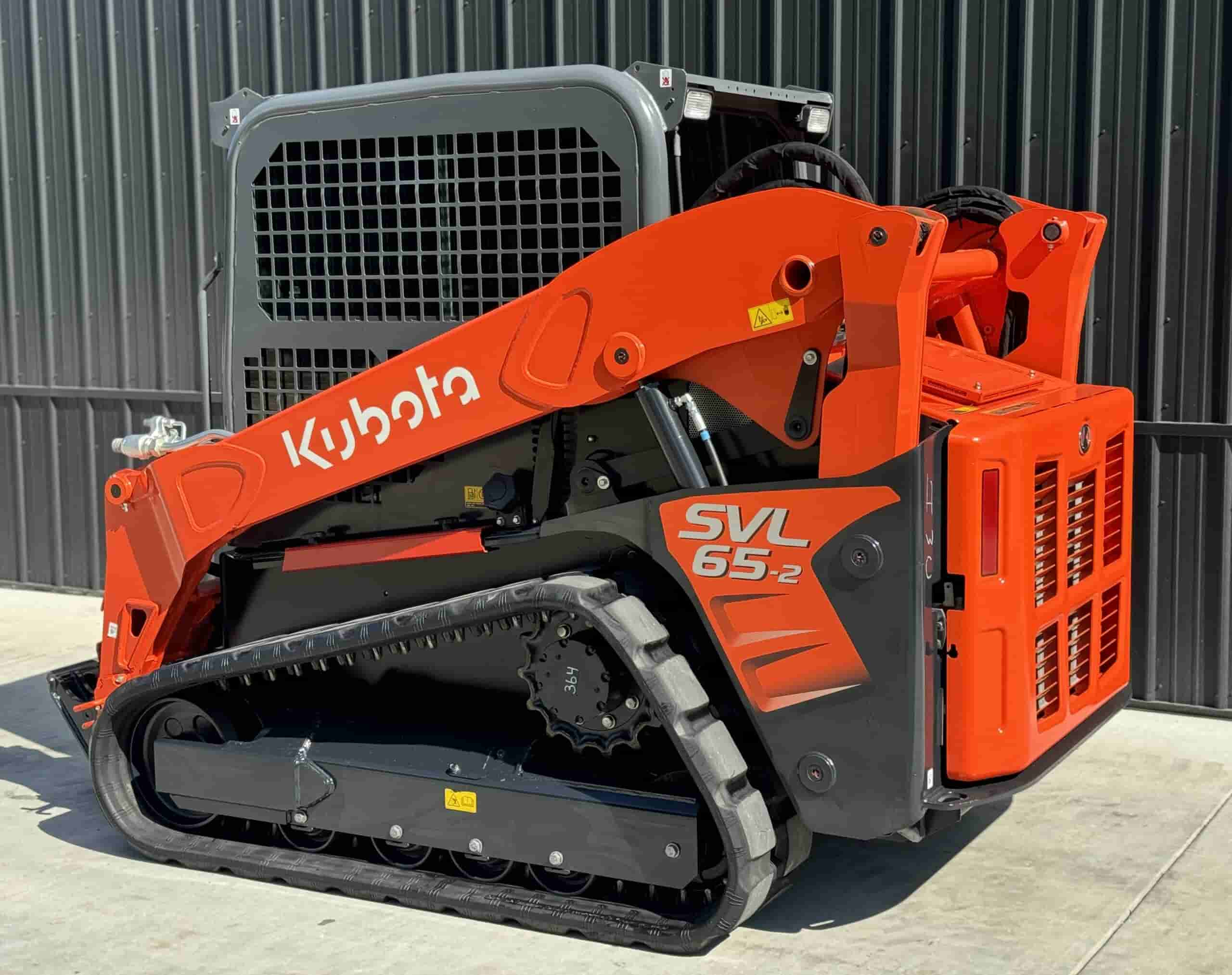 2022 KUBOTA SVL65-2
